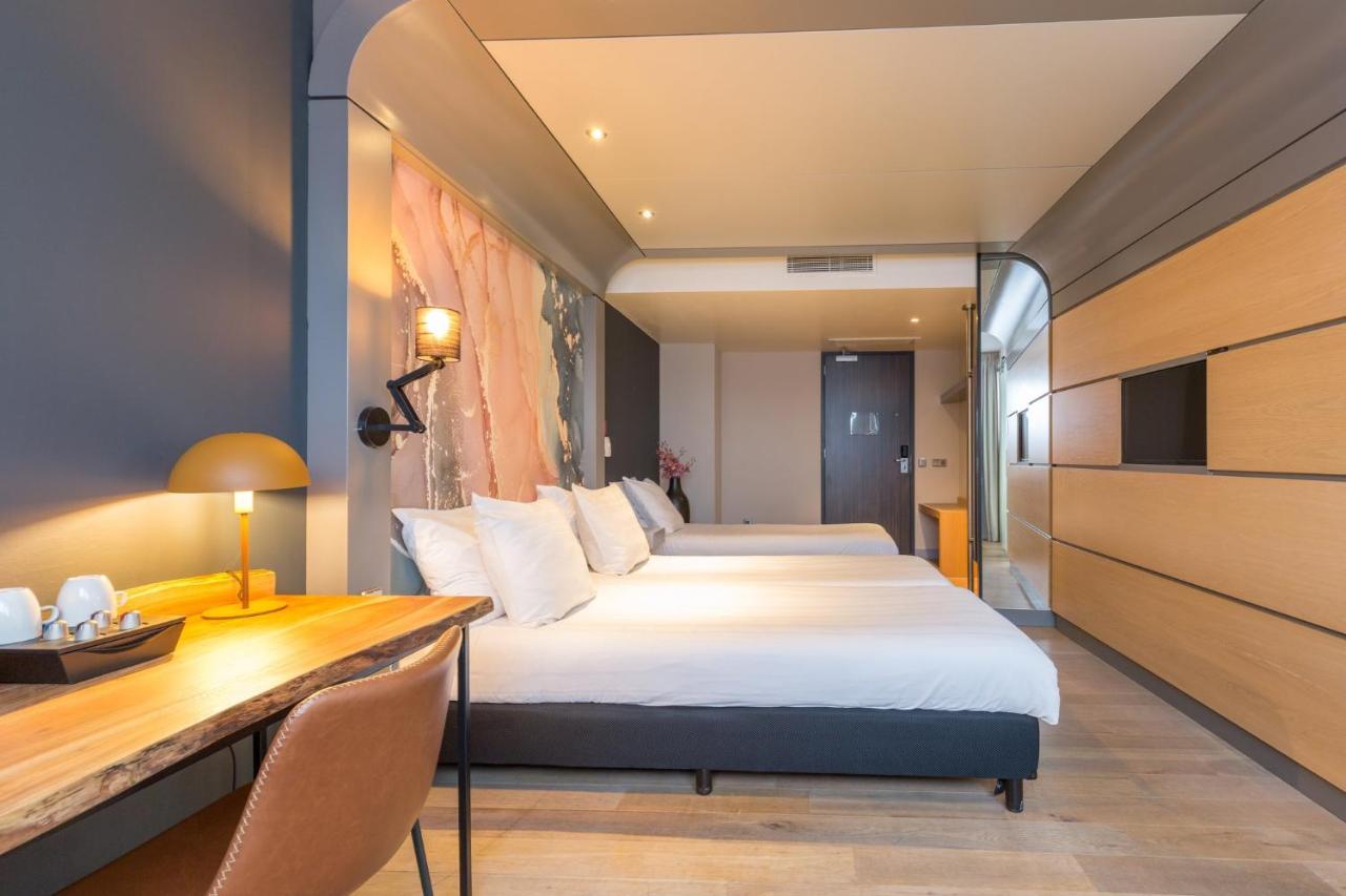 Leonardo Center 4* Almere